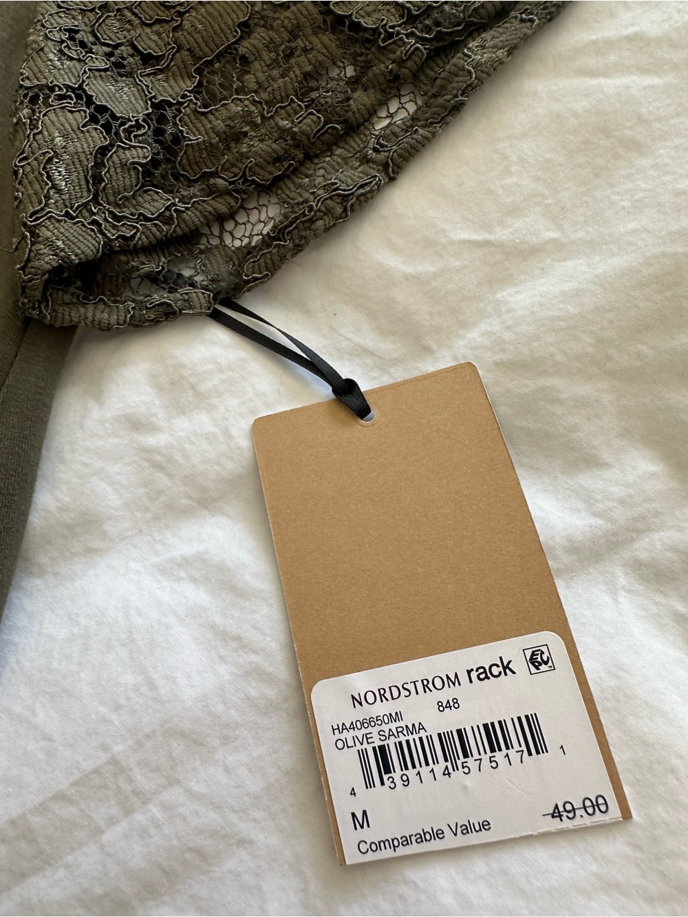 NWT Halogen Olive Short Sleeve Top with Lace Sleeves, size medium - Picture 6 of 10